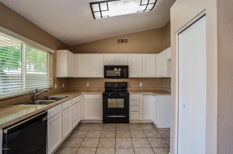 4514 E Ashurst Dr, Phoenix, AZ 85048 photo 5