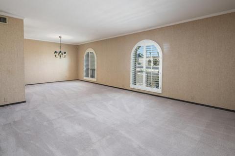 2425 E Turquoise Dr, Phoenix, AZ 85028 photo 4