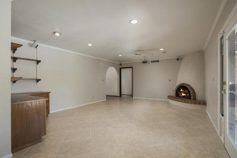 2425 E Turquoise Dr, Phoenix, AZ 85028 photo 8