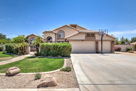 2465 E Pelican St, Gilbert, AZ 85234 photo 1