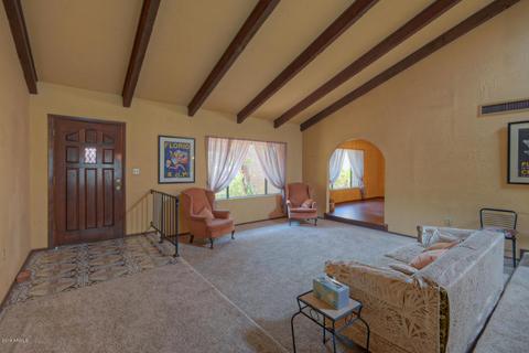1940 E Cactus Wren Dr, Phoenix, AZ 85020 photo 3
