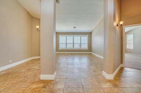 691 N Pheasant Dr, Gilbert, AZ 85234 photo 3