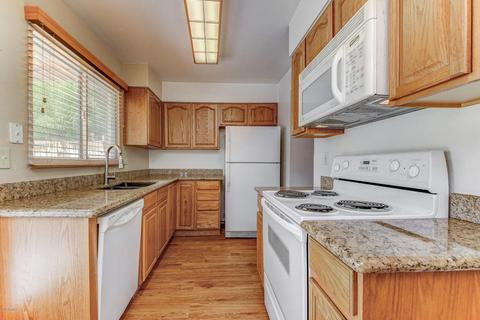 630 E Strahan Dr, Tempe, AZ 85283 photo 6