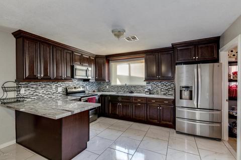 2914 N 50th Dr, Phoenix, AZ 85031 photo 9