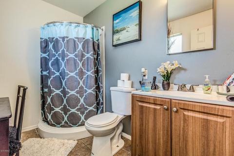 3748 W Echo Ln, Phoenix, AZ 85051 photo 17