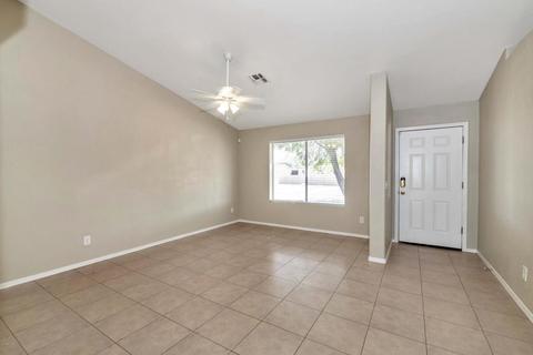 132 S Rex Ave, Apache Junction, AZ 85120 photo 2