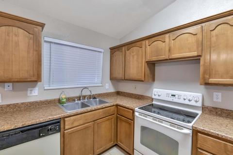 132 S Rex Ave, Apache Junction, AZ 85120 photo 8