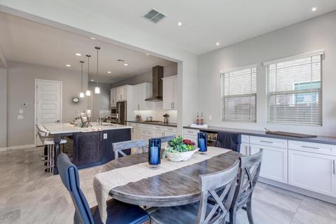 4512 E Walter Way, Phoenix, AZ 85050 photo 11
