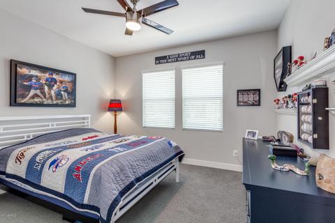 4512 E Walter Way, Phoenix, AZ 85050 photo 22