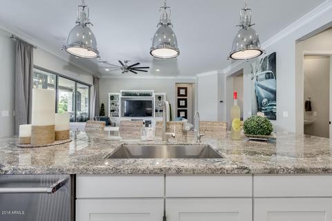 3939 E Peartree Ln, Gilbert, AZ 85298 photo 9