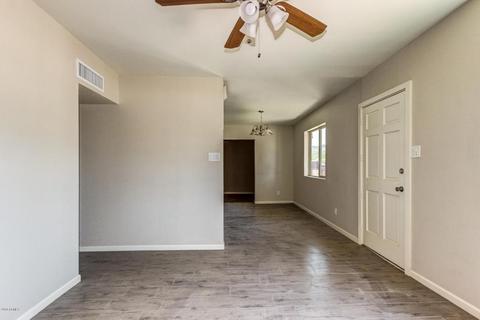 744 E Desert Dr S, Phoenix, AZ 85042 photo 3