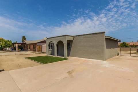 744 E Desert Dr S, Phoenix, AZ 85042 photo 2