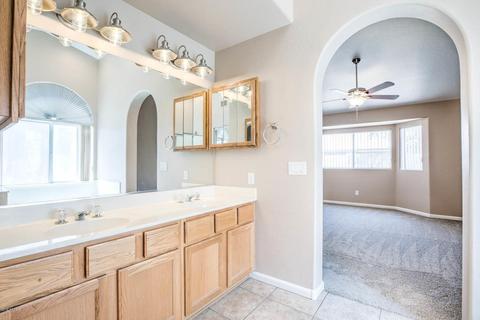 2306 E Cathy Ct, Gilbert, AZ 85296 photo 12