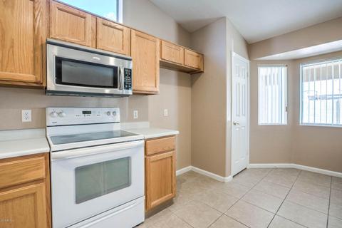 2306 E Cathy Ct, Gilbert, AZ 85296 photo 9