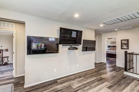 4729 E Betty Elyse Ln, Phoenix, AZ 85032 photo 12