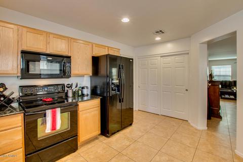1870 S Seton Ave, Gilbert, AZ 85295 photo 9
