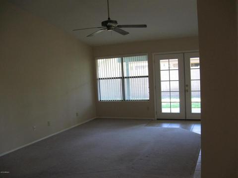 743 W Kyle Ct, Gilbert, AZ 85233 photo 4