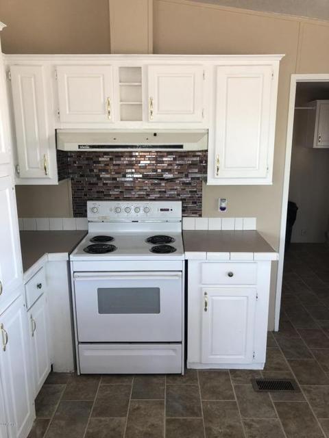 921 N Monterey Dr, Apache Junction, AZ 85120 photo 4