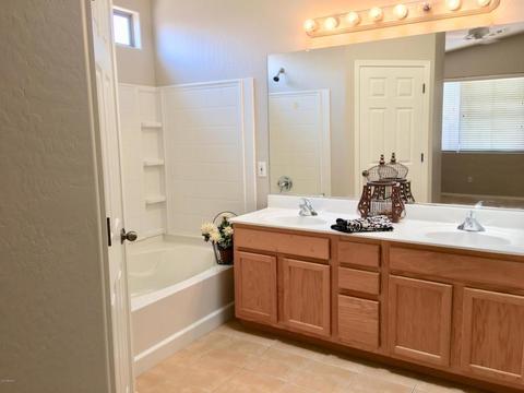 3219 S 73rd Dr, Phoenix, AZ 85043 photo 7