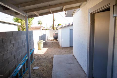 7515 W Mitchell Dr, Phoenix, AZ 85033 photo 22
