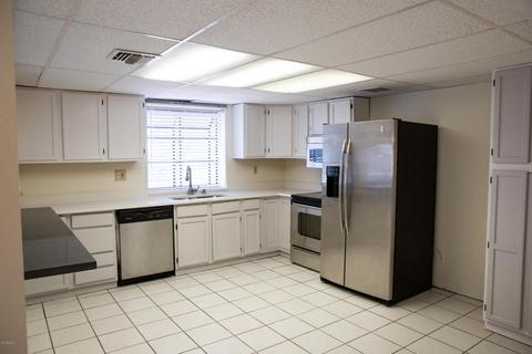 7515 W Mitchell Dr, Phoenix, AZ 85033 photo 8