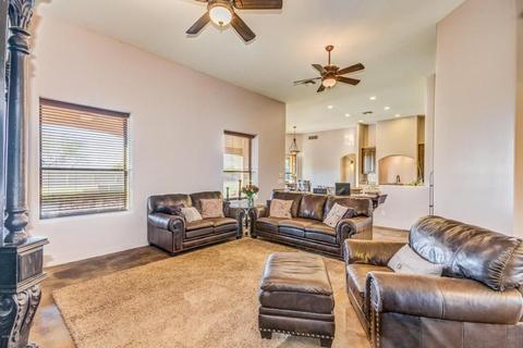 2770 E Cattle Dr, Gilbert, AZ 85297 photo 7