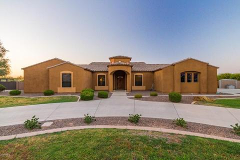 2770 E Cattle Dr, Gilbert, AZ 85297 photo 1