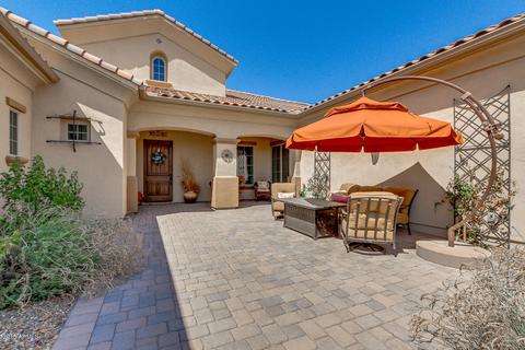 2260 E Crescent Way, Gilbert, AZ 85298 photo 2