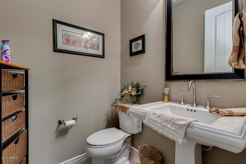 2260 E Crescent Way, Gilbert, AZ 85298 photo 18