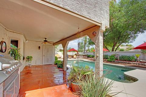 1333 E Clearwater Ln, Gilbert, AZ 85234 photo 9