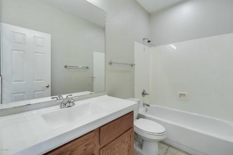 2453 E Glass Ln, Phoenix, AZ 85042 photo 25