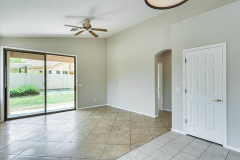 2453 E Glass Ln, Phoenix, AZ 85042 photo 18