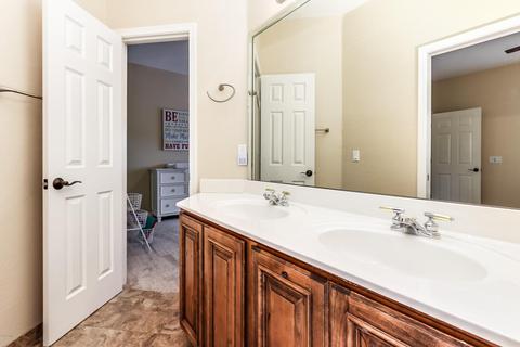 4426 E Hamblin Dr, Phoenix, AZ 85050 photo 14