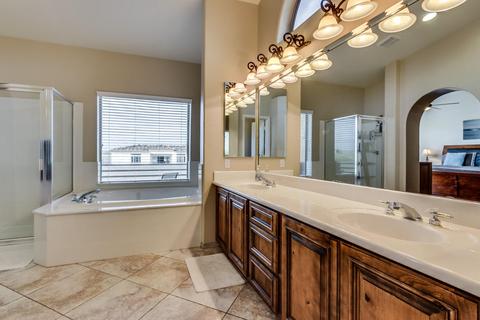 4426 E Hamblin Dr, Phoenix, AZ 85050 photo 9