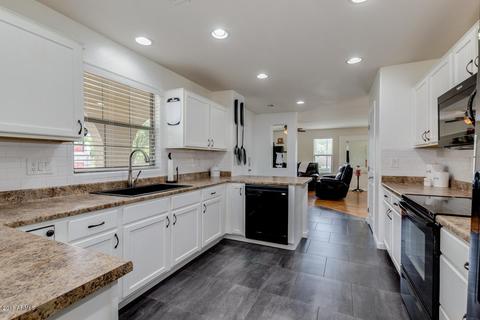 1888 S Seton Ave, Gilbert, AZ 85295 photo 9