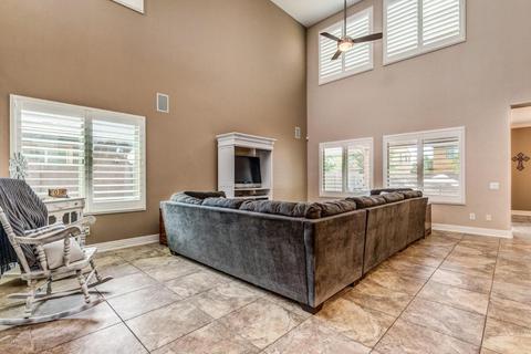 3044 E Maplewood St, Gilbert, AZ 85297 photo 8