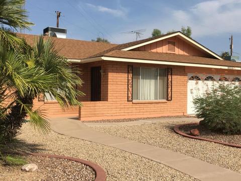 8035 N 16th Dr, Phoenix, AZ 85021 photo 2