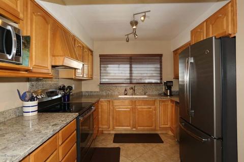 3811 E Yucca St, Phoenix, AZ 85028 photo 8