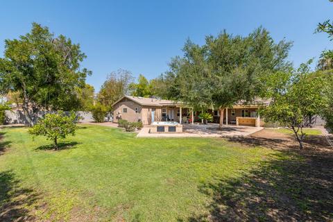2901 E Highland Ave, Phoenix, AZ 85016 photo 2