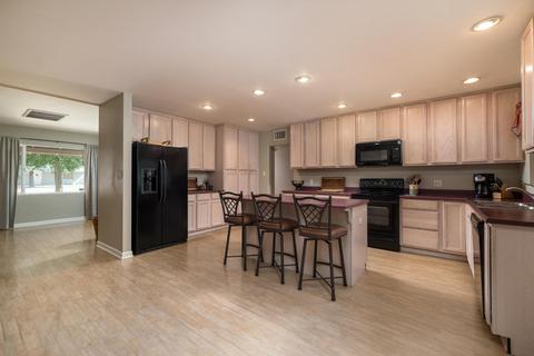 2901 E Highland Ave, Phoenix, AZ 85016 photo 6