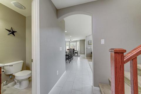 3988 E Maplewood St, Gilbert, AZ 85297 photo 9