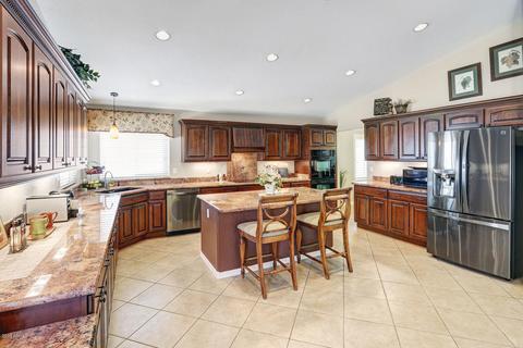 4608 E Waltann Ln, Phoenix, AZ 85032 photo 2