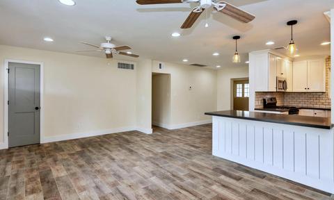 2114 E Mitchell Dr, Phoenix, AZ 85016 photo 4