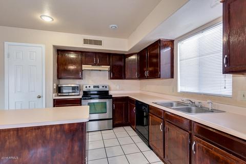 725 W Hackamore St, Gilbert, AZ 85233 photo 8