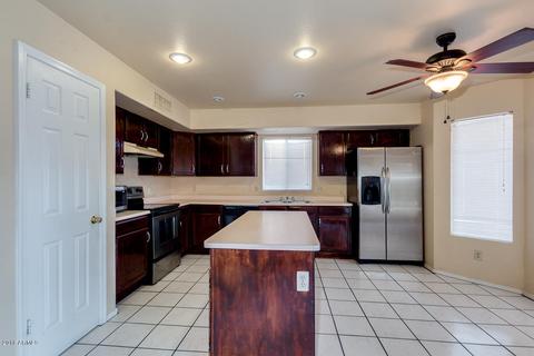 725 W Hackamore St, Gilbert, AZ 85233 photo 6