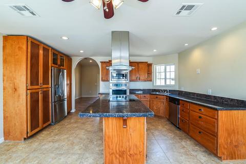 2622 E Beverly Ln, Phoenix, AZ 85032 photo 1