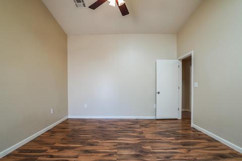 2622 E Beverly Ln, Phoenix, AZ 85032 photo 8
