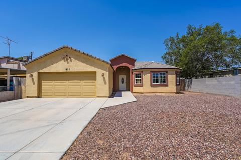 2622 E Beverly Ln, Phoenix, AZ 85032 photo 2