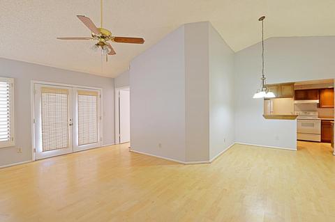 1017 E Wagoner Rd, Phoenix, AZ 85022 photo 3
