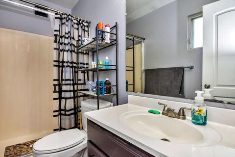 15217 N 38th Dr, Phoenix, AZ 85053 photo 13